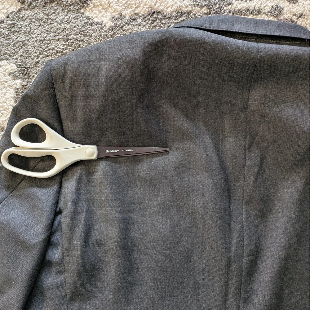 Peter Millar Mens Charcoal Gray 2 Button Double Vent Blazer Jacket 46R - Picture 4 of 12